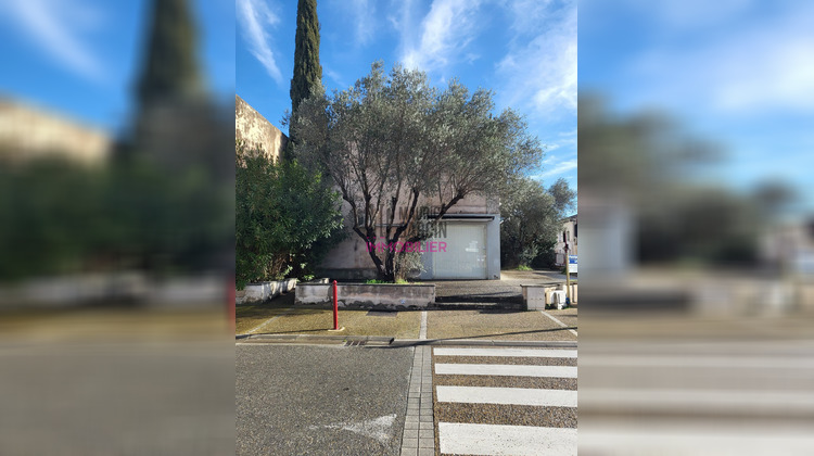 Ma-Cabane - Vente Local commercial Jonquières, 130 m²