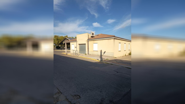 Ma-Cabane - Vente Local commercial JONQUIERES SAINT VINCENT, 120 m²