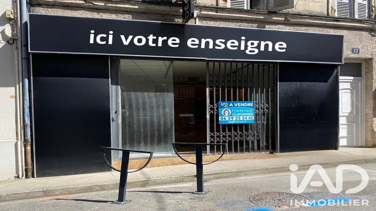 Ma-Cabane - Vente Local commercial Jonzac, 166 m²