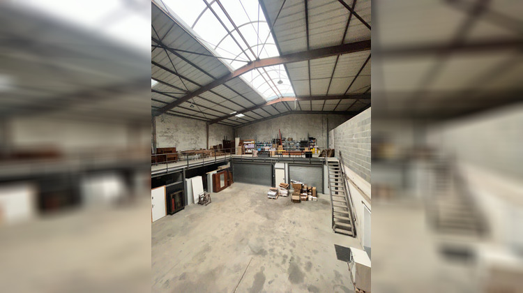 Ma-Cabane - Vente Local commercial JOUE-LES-TOURS, 890 m²