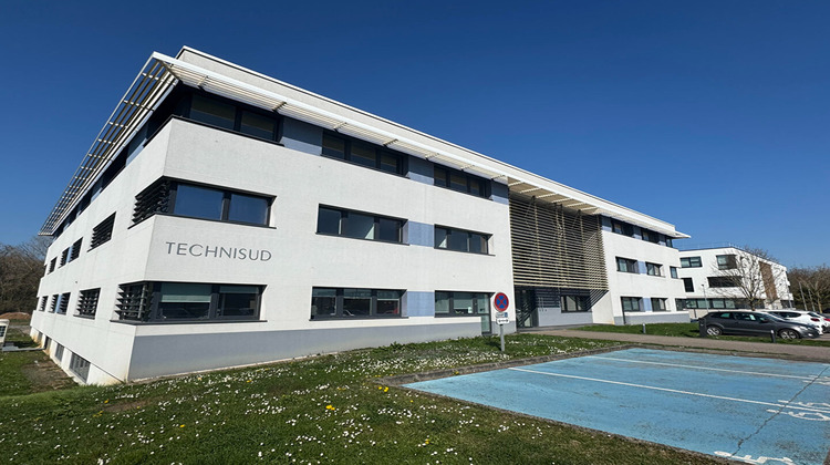 Ma-Cabane - Vente Local commercial JOUY-AUX-ARCHES, 300 m²