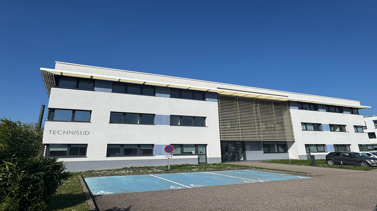 Ma-Cabane - Vente Local commercial JOUY-AUX-ARCHES, 300 m²