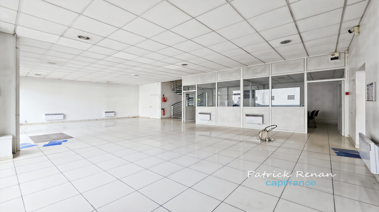 Ma-Cabane - Vente Local commercial JOUY EN JOSAS, 640 m²