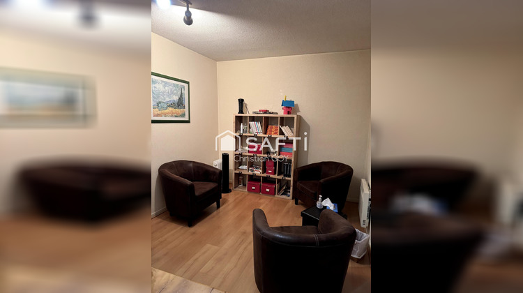 Ma-Cabane - Vente Local commercial L' Isle-d'Abeau, 123 m²