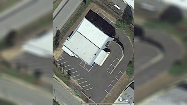 Ma-Cabane - Vente Local commercial L'Isle-Jourdain, 643 m²