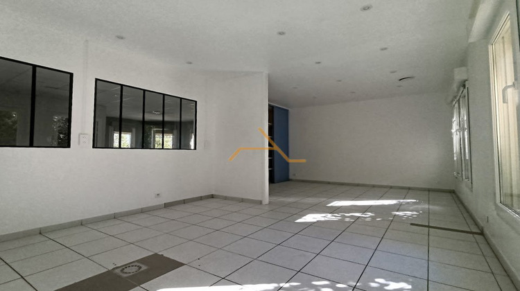 Ma-Cabane - Vente Local commercial LA BEGUDE DE MAZENC, 107 m²