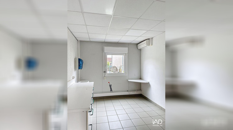 Ma-Cabane - Vente Local commercial La Boisse, 160 m²