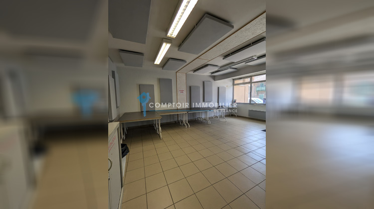 Ma-Cabane - Vente Local commercial La Buisse, 57 m²