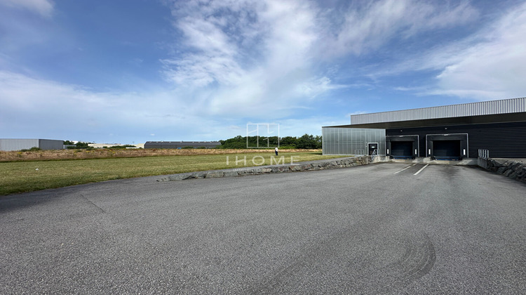 Ma-Cabane - Vente Local commercial LA CHAPELLE-ACHARD, 1100 m²