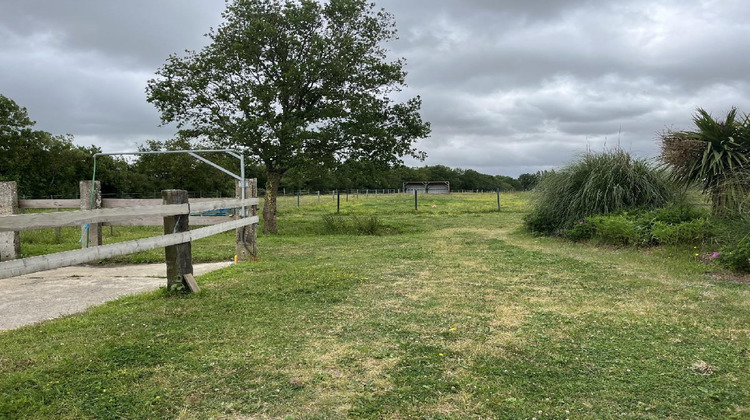 Ma-Cabane - Vente Local commercial LA CHAPELLE LAUNAY, 260000 m²