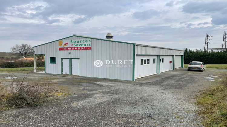 Ma-Cabane - Vente Local commercial La Châtaigneraie, 205 m²