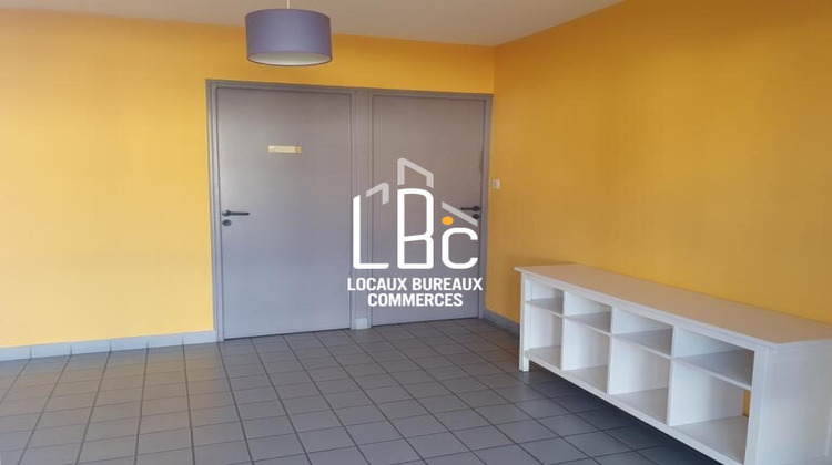 Ma-Cabane - Vente Local commercial La Chevrolière, 190 m²