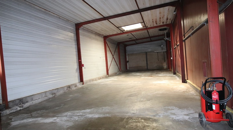 Ma-Cabane - Vente Local commercial LA CLAYETTE, 1700 m²