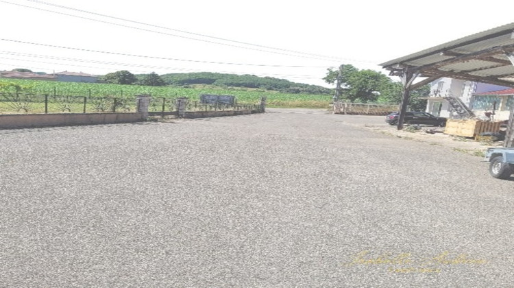 Ma-Cabane - Vente Local commercial LA COTE SAINT ANDRE, 1300 m²