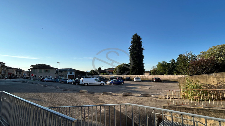 Ma-Cabane - Vente Local commercial LA COTE-SAINT-ANDRE, 694 m²