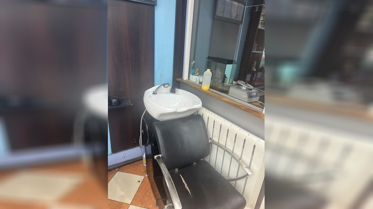 Ma-Cabane - Vente Local commercial LA COURNEUVE, 35 m²