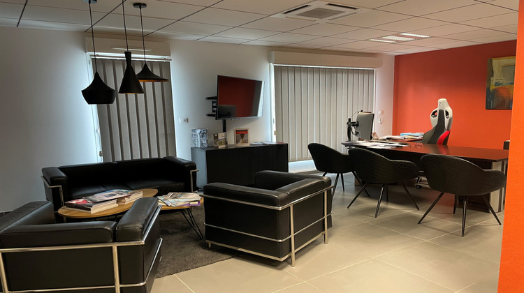 Ma-Cabane - Vente Local commercial La Crau, 200 m²