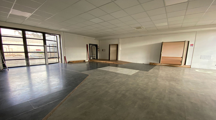 Ma-Cabane - Vente Local commercial LA FOUILLOUSE, 319 m²