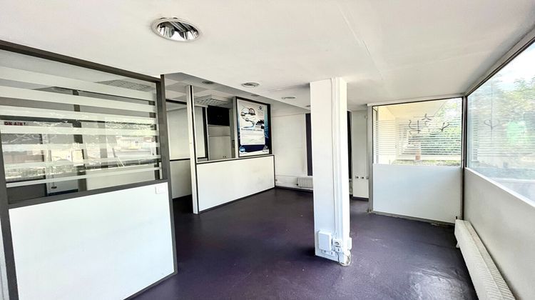 Ma-Cabane - Vente Local commercial LA GARENNE-COLOMBES, 67 m²