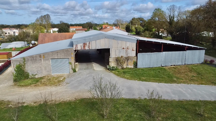 Ma-Cabane - Vente Local commercial LA GARNACHE, 650 m²