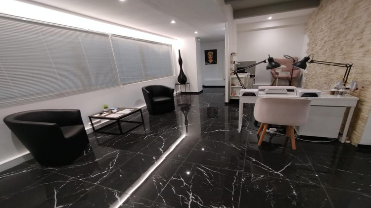 Ma-Cabane - Vente Local commercial LA GAUDE, 0 m²