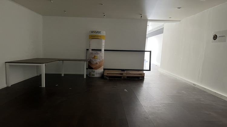 Ma-Cabane - Vente Local commercial La Roche-sur-Yon, 160 m²