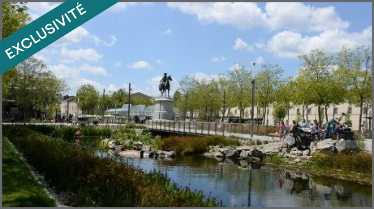 Ma-Cabane - Vente Local commercial La Roche-sur-Yon, 1500 m²