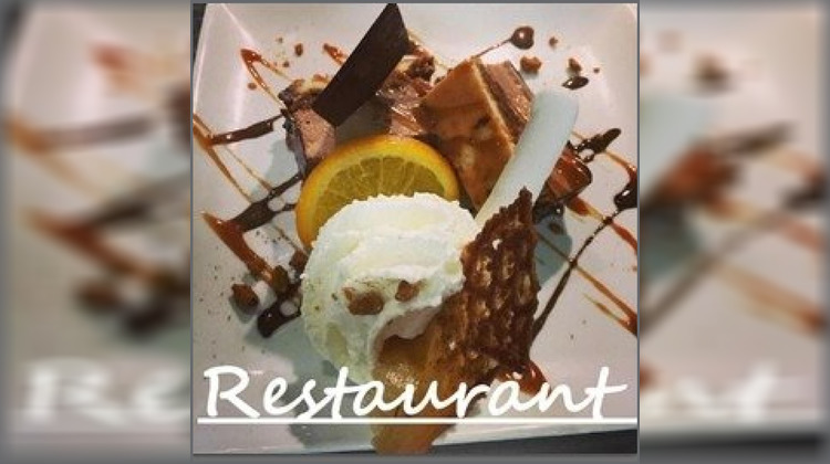 Ma-Cabane - Vente Local commercial La Roche-sur-Yon, 228 m²