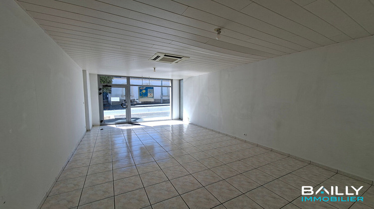 Ma-Cabane - Vente Local commercial LA ROCHE-SUR-YON, 41 m²