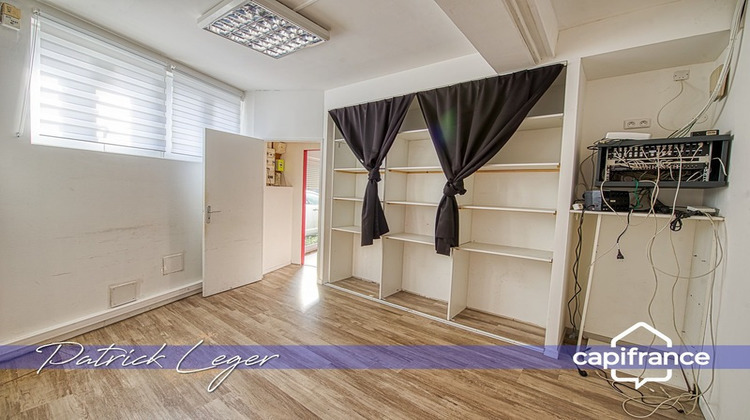 Ma-Cabane - Vente Local commercial LA ROCHELLE, 160 m²