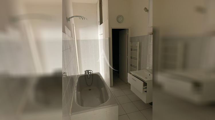 Ma-Cabane - Vente Local commercial LA ROCHELLE, 71 m²