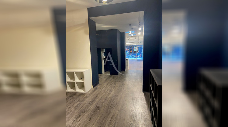 Ma-Cabane - Vente Local commercial LA ROCHELLE, 95 m²