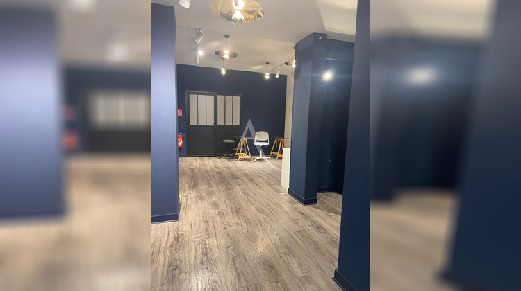 Ma-Cabane - Vente Local commercial LA ROCHELLE, 95 m²
