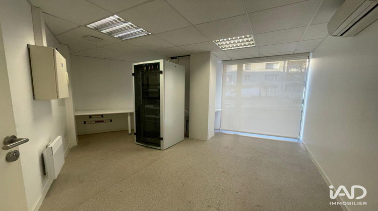 Ma-Cabane - Vente Local commercial La Talaudière, 155 m²