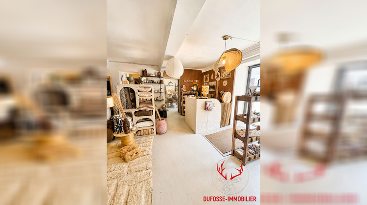 Ma-Cabane - Vente Local commercial LA TOUR-DE-SALVAGNY, 60 m²