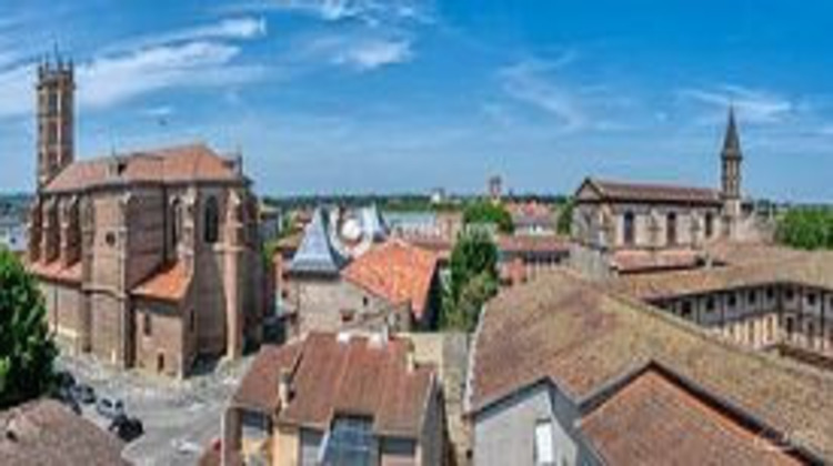 Ma-Cabane - Vente Local commercial La Tour-du-Crieu, 752 m²