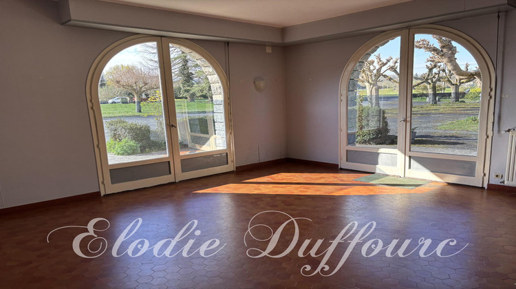 Ma-Cabane - Vente Local commercial LAMARQUE PONTACQ, 800 m²