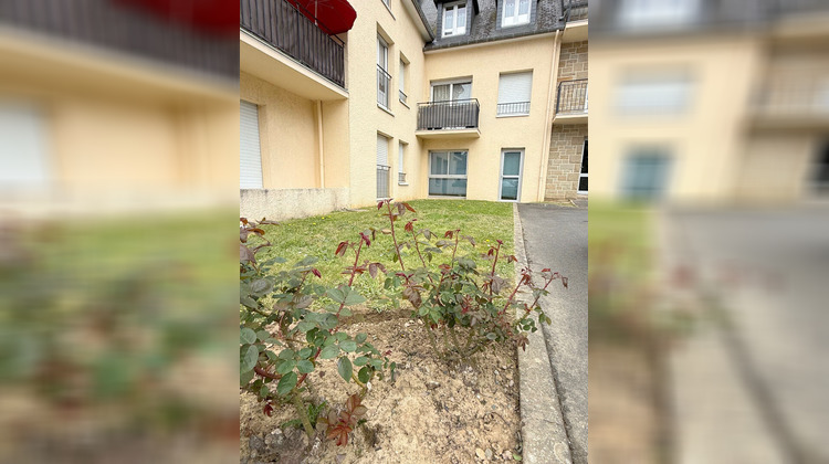 Ma-Cabane - Vente Local commercial LAMBALLE, 81 m²