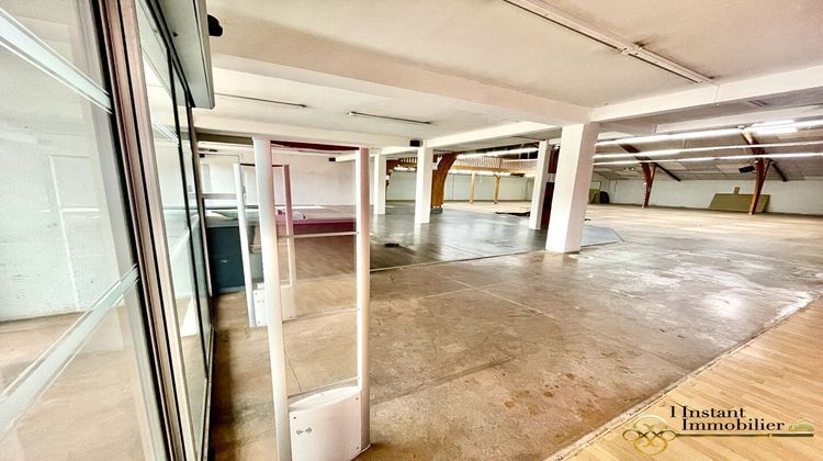 Ma-Cabane - Vente Local commercial LANDIVISIAU, 1180 m²