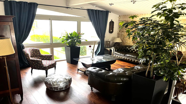 Ma-Cabane - Vente Local commercial LANGOIRAN, 330 m²