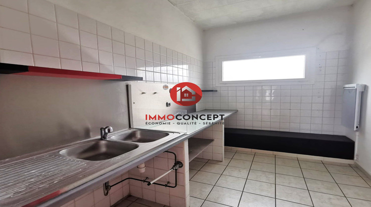 Ma-Cabane - Vente Local commercial Laudun-l'Ardoise, 4564 m²