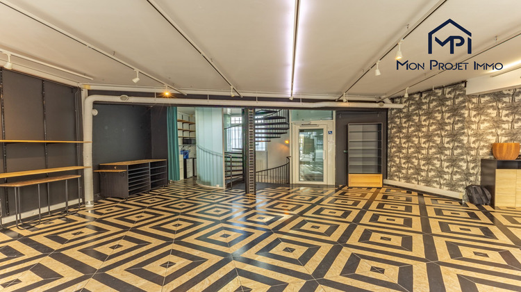 Ma-Cabane - Vente Local commercial Laval, 207 m²