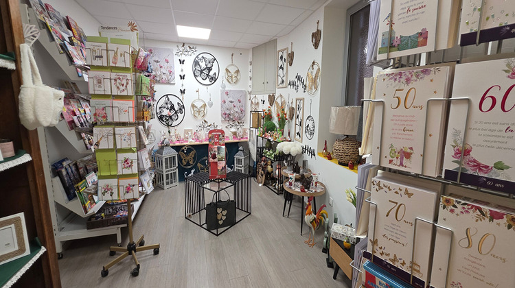 Ma-Cabane - Vente Local commercial LE BREUIL, 200 m²