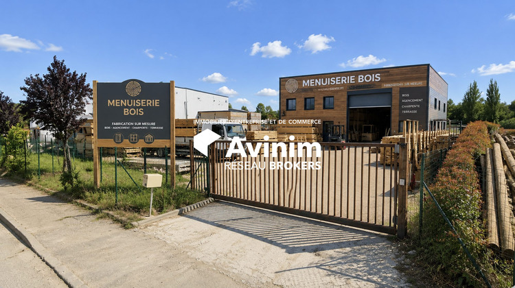 Ma-Cabane - Vente Local commercial Le Cannet-des-Maures, 255 m²