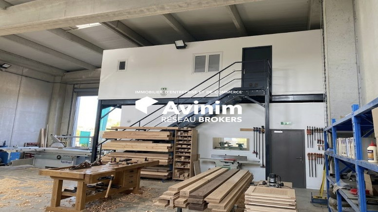 Ma-Cabane - Vente Local commercial Le Cannet-des-Maures, 255 m²