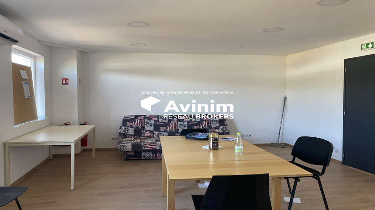 Ma-Cabane - Vente Local commercial Le Cannet-des-Maures, 255 m²