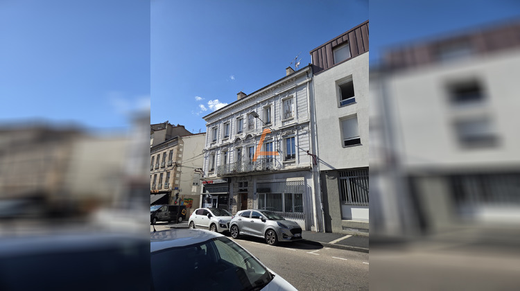 Ma-Cabane - Vente Local commercial Le Chambon-Feugerolles, 65 m²