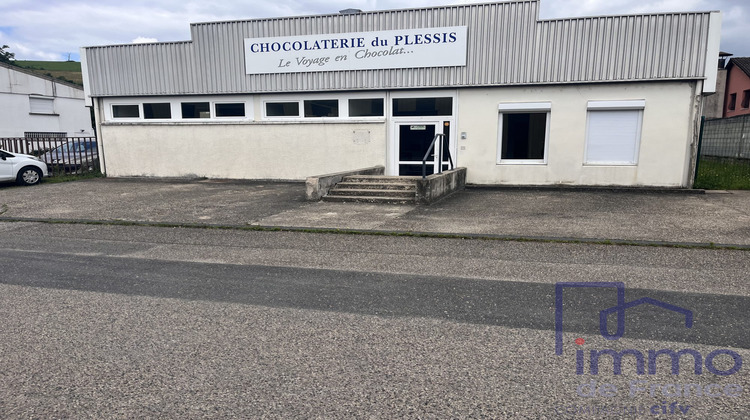 Ma-Cabane - Vente Local commercial Le Chambon-Feugerolles, 400 m²