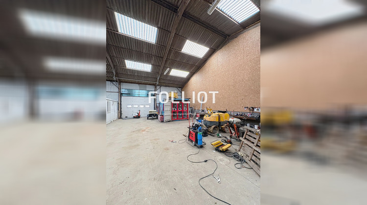 Ma-Cabane - Vente Local commercial LE CHATELLIER, 1350 m²