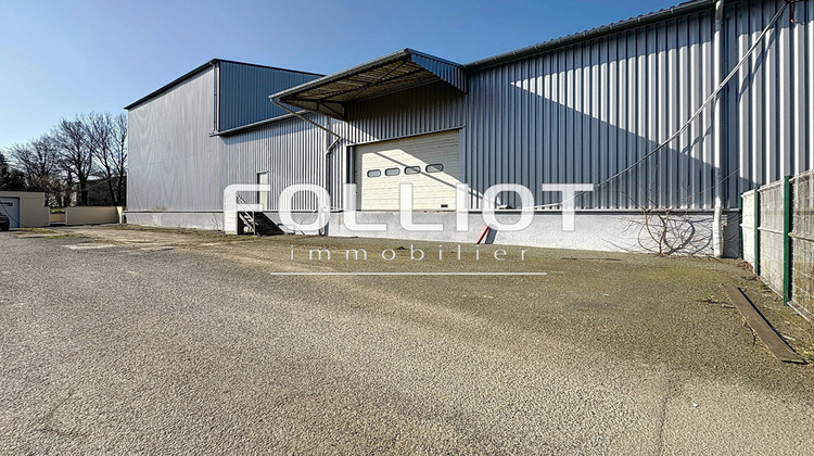 Ma-Cabane - Vente Local commercial LE CHATELLIER, 1350 m²
